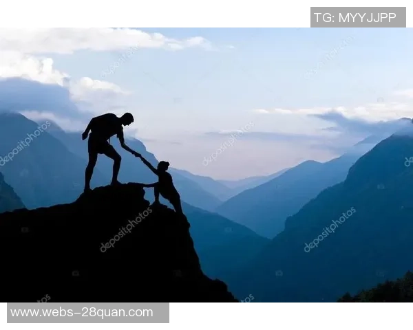 攀岩新手必看团队协作技巧与入门指南全面解析